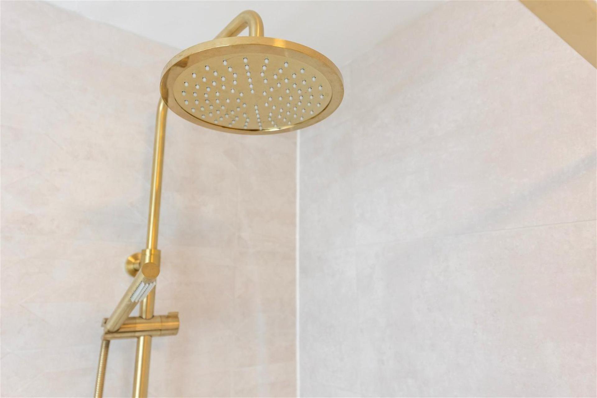 Stunning Ground Floor Apartment Near เซาท์เวิลด์ ภายนอก รูปภาพ